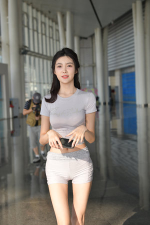 我被两个黑人包了一夜