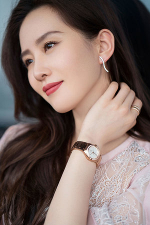 2020国自产拍国产小视频