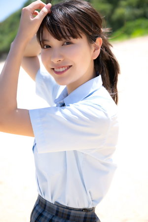 漂亮的保姆4中文