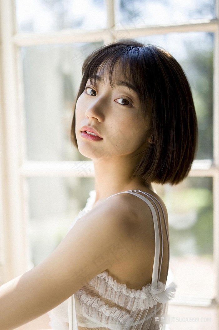 护士用丝袜脚玩男人出精