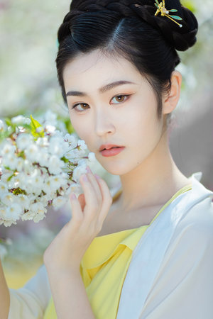 老公总是吃我的奶奶该怎么办啊