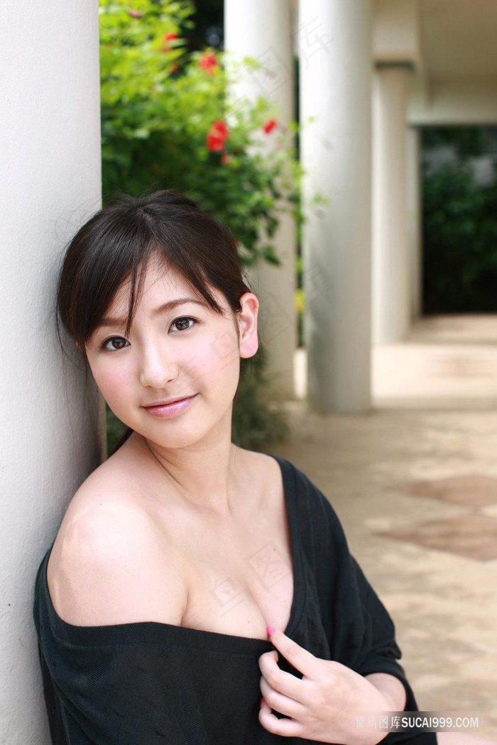 年轻的女教师3完整版