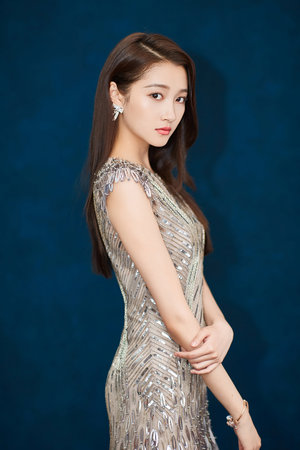 男士机机涌入女生