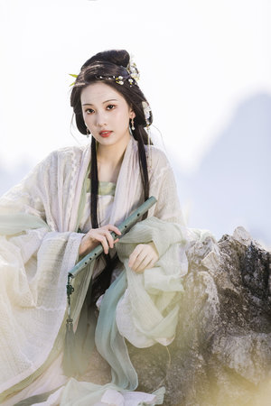 色戒钟丽缇无删减国语