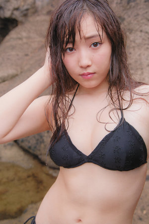 脱女同学衣服吃的作文