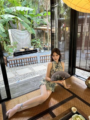 免费少妇荡乳情欲视频香蕉视