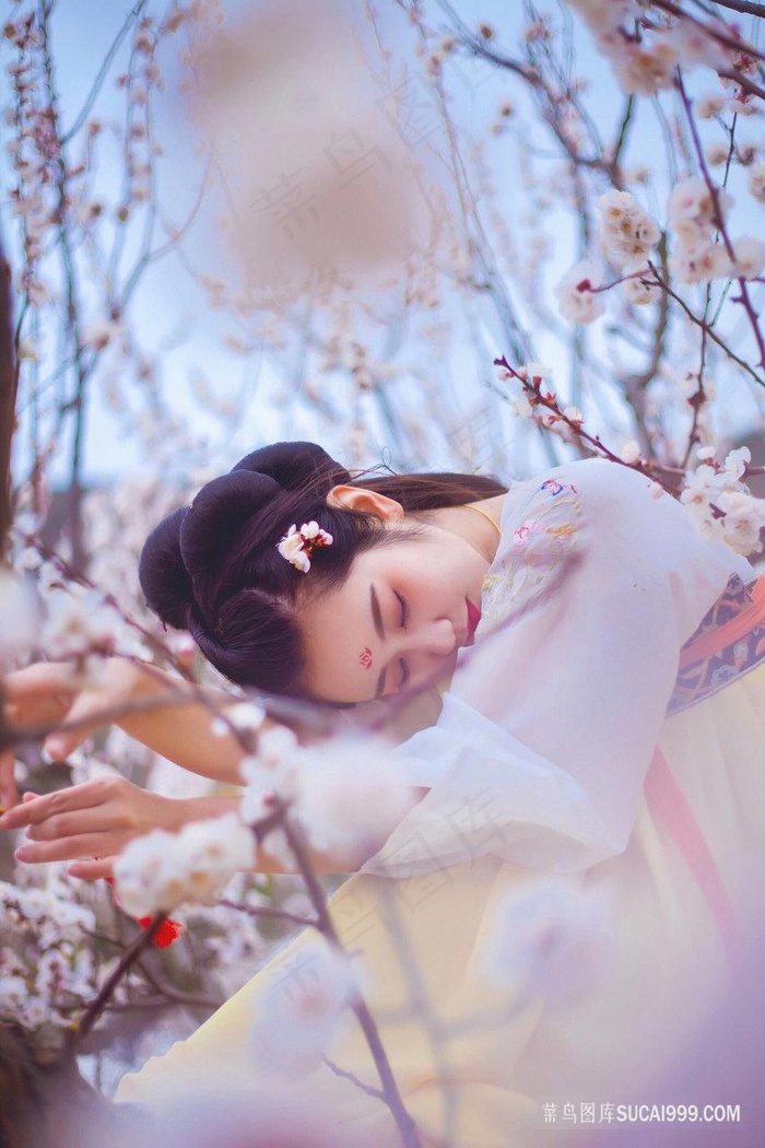 又色又爽又黄的美女裸体APP