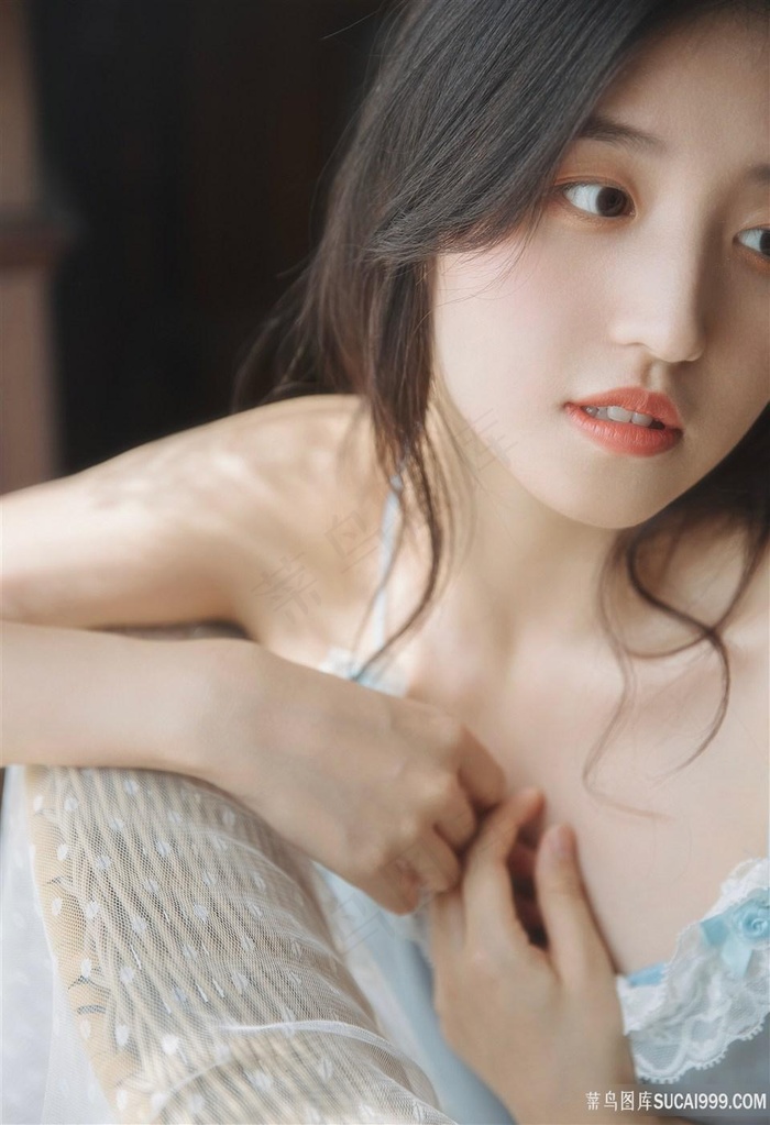 人妖专区免费视频精品