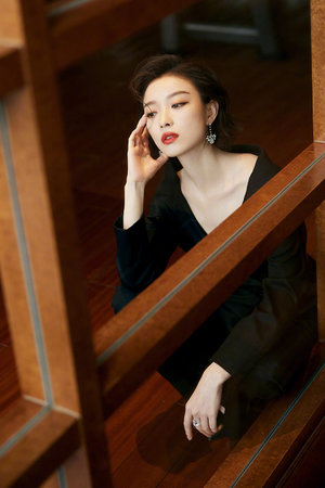 93人模人人爽人人喊